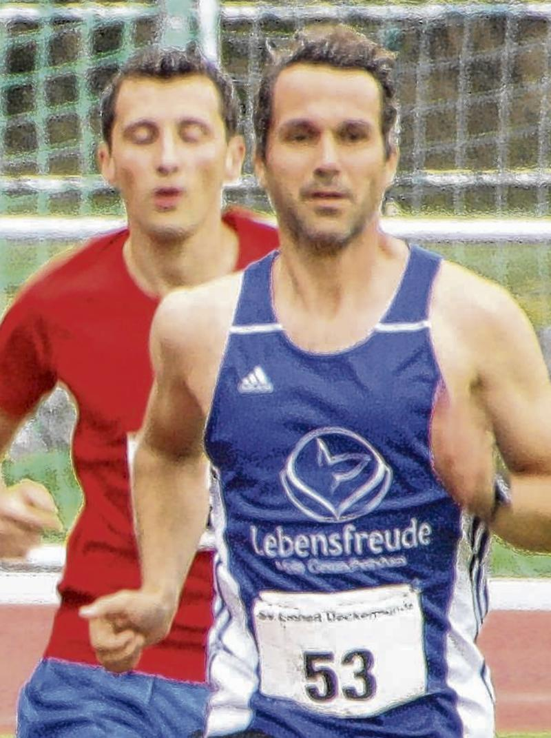Der schnellste Mann des Abends: Stefan Mast (vorne rechts)