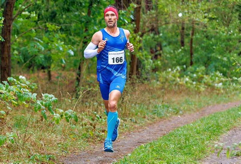 Für den SV Turbine Neubrandenburg holte Stefan Mast (M45) den Sieg über die 8,5 Kilometer in 32:13 Minuten.