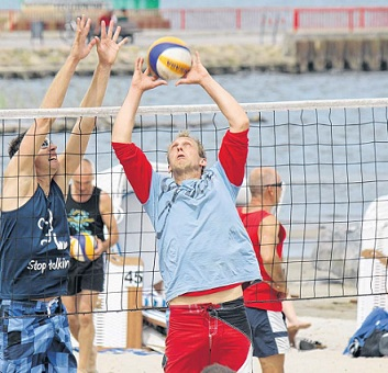 300 Teilnehmer werden am 21. Juni beim 17. Beachvolleyball-Turnier in Ueckermünde erwartet.