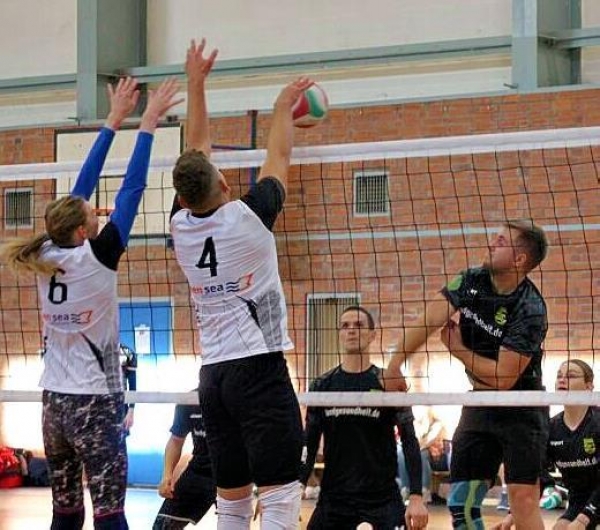 Für die Volleyball-Mannschaften in der Vorpommern-Liga ist am Samstag in Wolgast der 6. Spieltag angesagt. Foto: Wolfgang Dannenfeldt