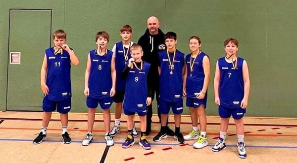 Die U12-Basketballer aus Ueckermünde starteten in Greifswald bei einem Turnier. Foto: ZVG