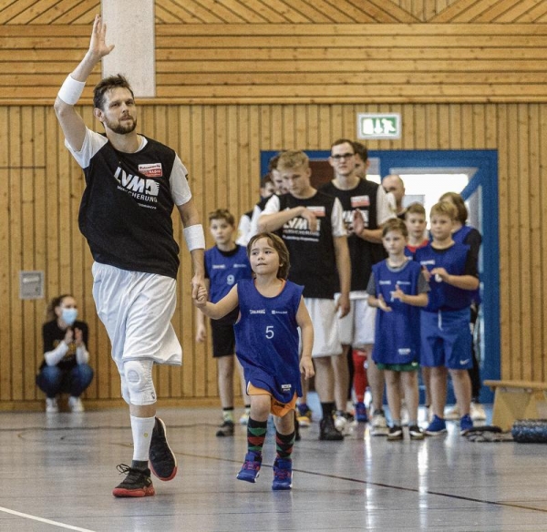 Verbandspräsident Daniel Havlitschek freut sich besonders über das gesteigerte Interesse am Basketball – auch im Nachwuchsbereich. Foto: Andy Bünning
