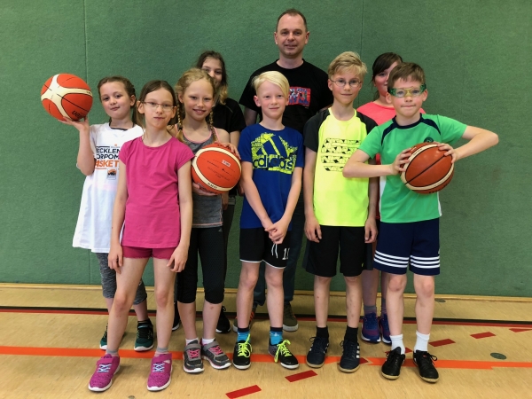 Basketball-Neulinge vom Haff bestehen erste Bewährungsprobe in Greifswald