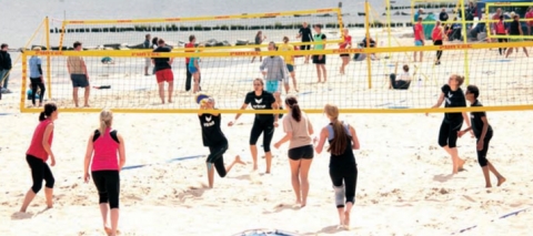 17. Nordkurier-Beachturnier - tolle Werbung für den Volleyballsport