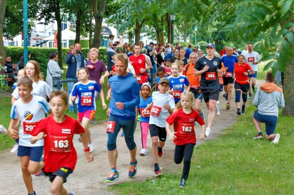 87 Teilnehmer waren beim Torgelower City-Lauf auf den verschiedenen Strecken unterwegs. Foto: Andy Bünning