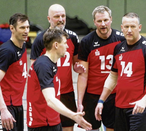 Ueckermündes Volleyball-Oldies kämpfen um die Deutsche Meisterschaft