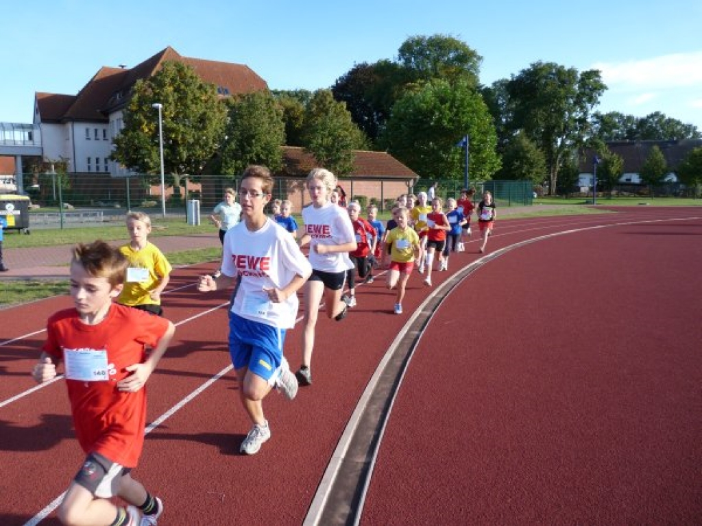 Ueckermünder Bahnlauf weitere Station im Uecker-Randow Lauf-Cup