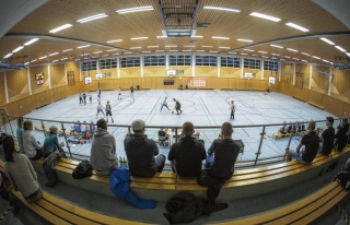 Die Beleuchtungsanlage in der Turnhalle des Greifen-Gymnasiums soll erneuert werden. Foto: Andy Bünning