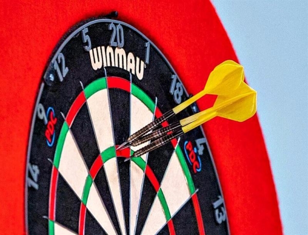 Beim SV Ueckermünde können sich die Besucher am Montag beim Dartspiel versuchen. Foto: Eckhard Kruse