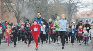 Einheit lädt morgen zum zehnten Weihnachtslauf